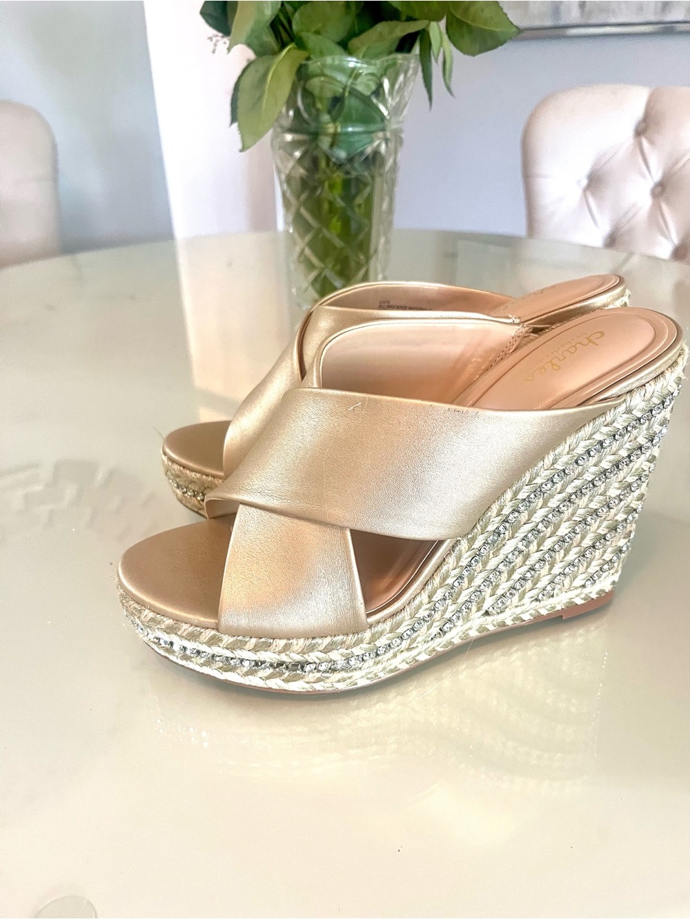 NWOB Charles By Charles David Cate Gold Rhinestone Espadrille Wedge Sandals 9 - Picture 2 of 6